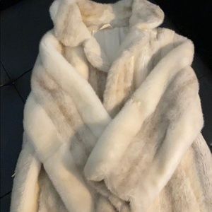 vintage faux fur coat